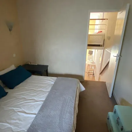 4 Pers Avec Terrasse Et Accès - Fr-1-843-3